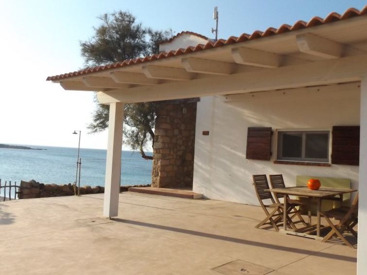 Aan zee: Rustgevend vakantiehuis Villa Iride in Costa Paradiso in Costa Paradiso