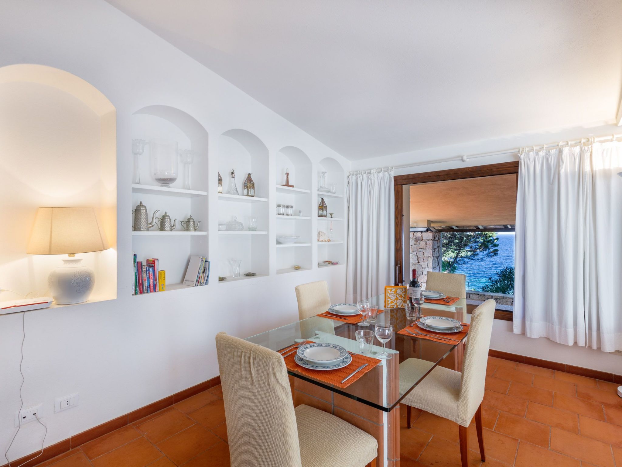 In Costa Paradiso mit Grill, Terrasse und Garten-Image-tags.info