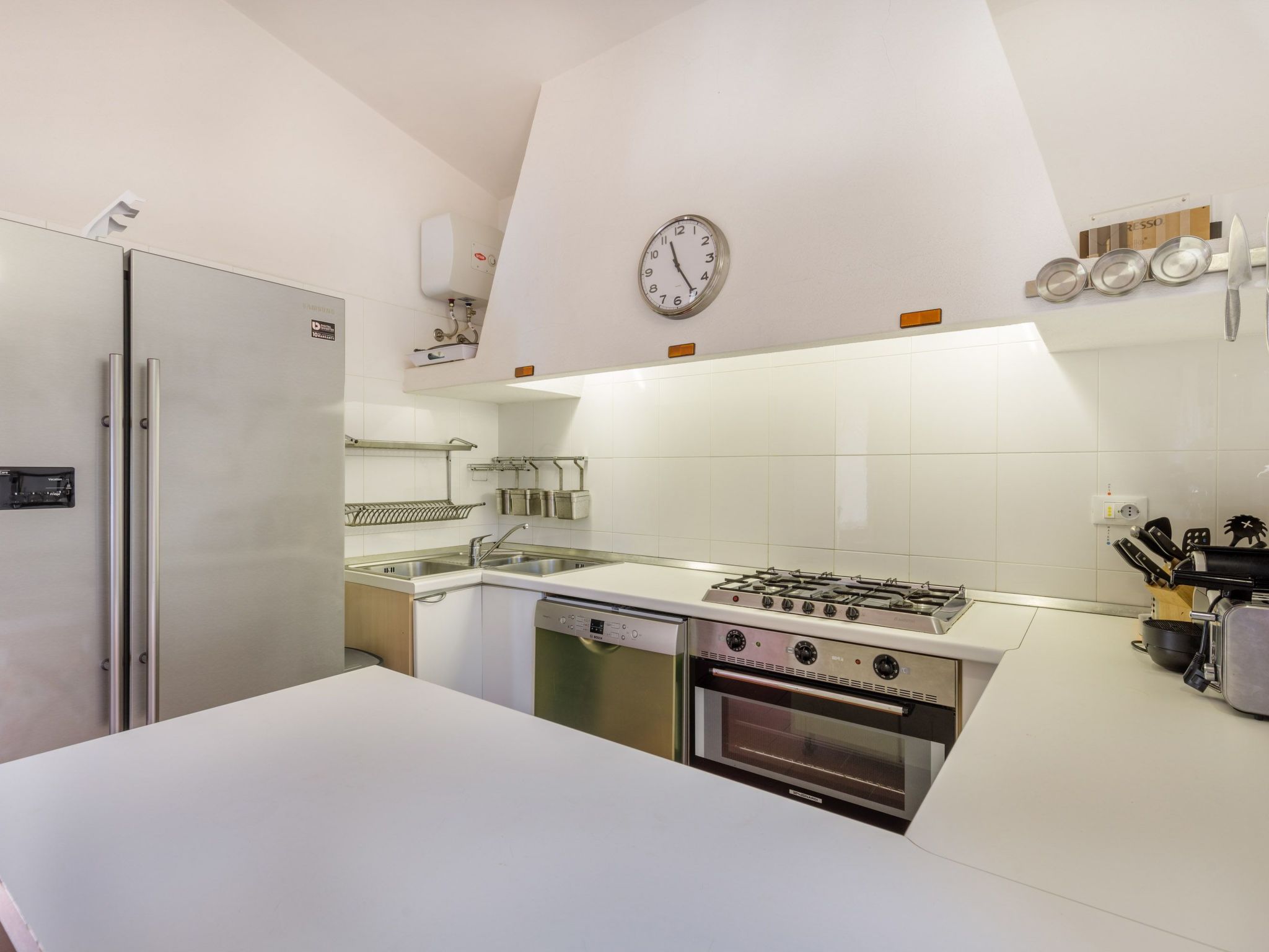 In Costa Paradiso mit Grill, Terrasse und Garten-Image-tags.info