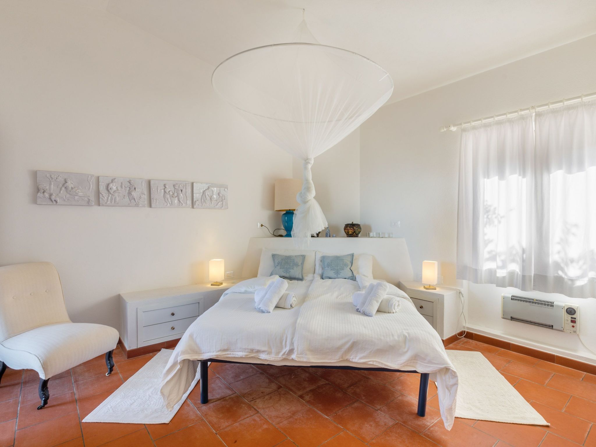 In Costa Paradiso mit Grill, Terrasse und Garten-Binnen