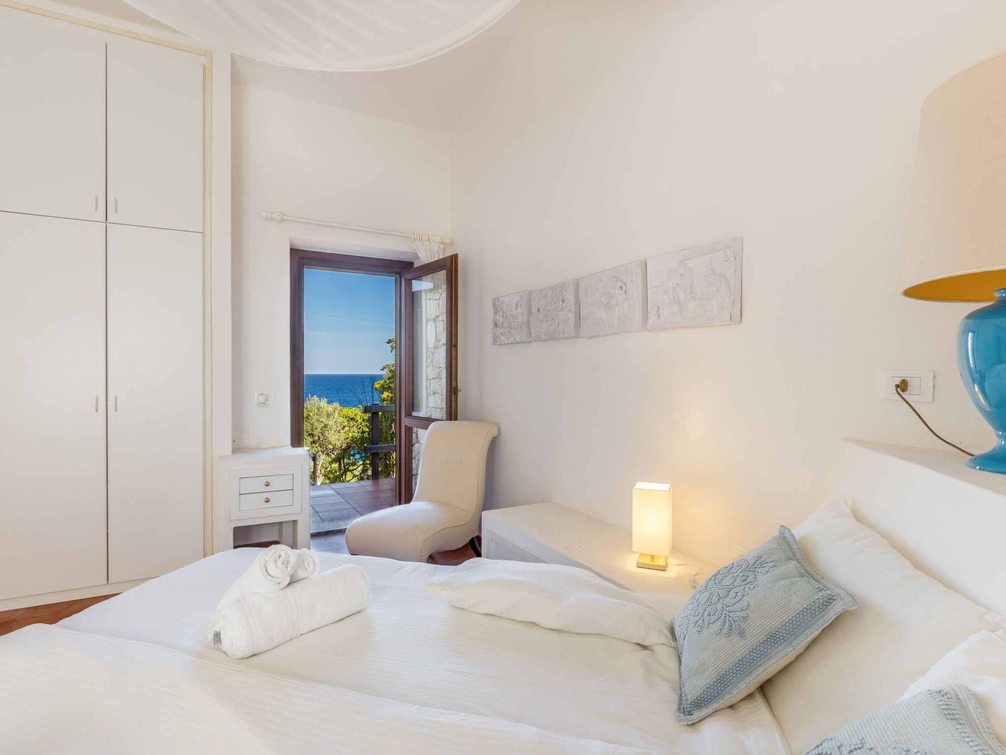 In Costa Paradiso mit Grill, Terrasse und Garten-Binnen