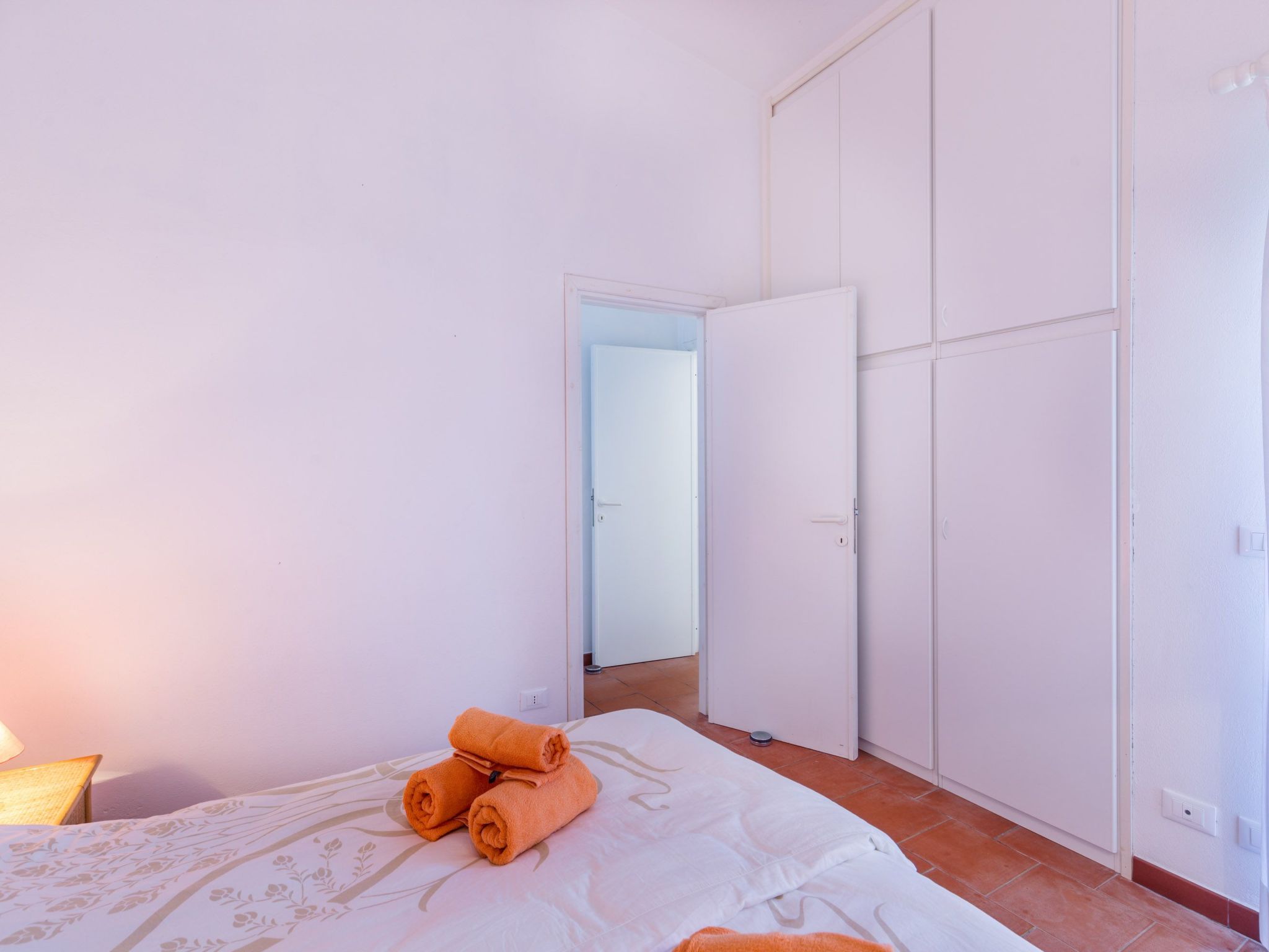 In Costa Paradiso mit Grill, Terrasse und Garten-Binnen