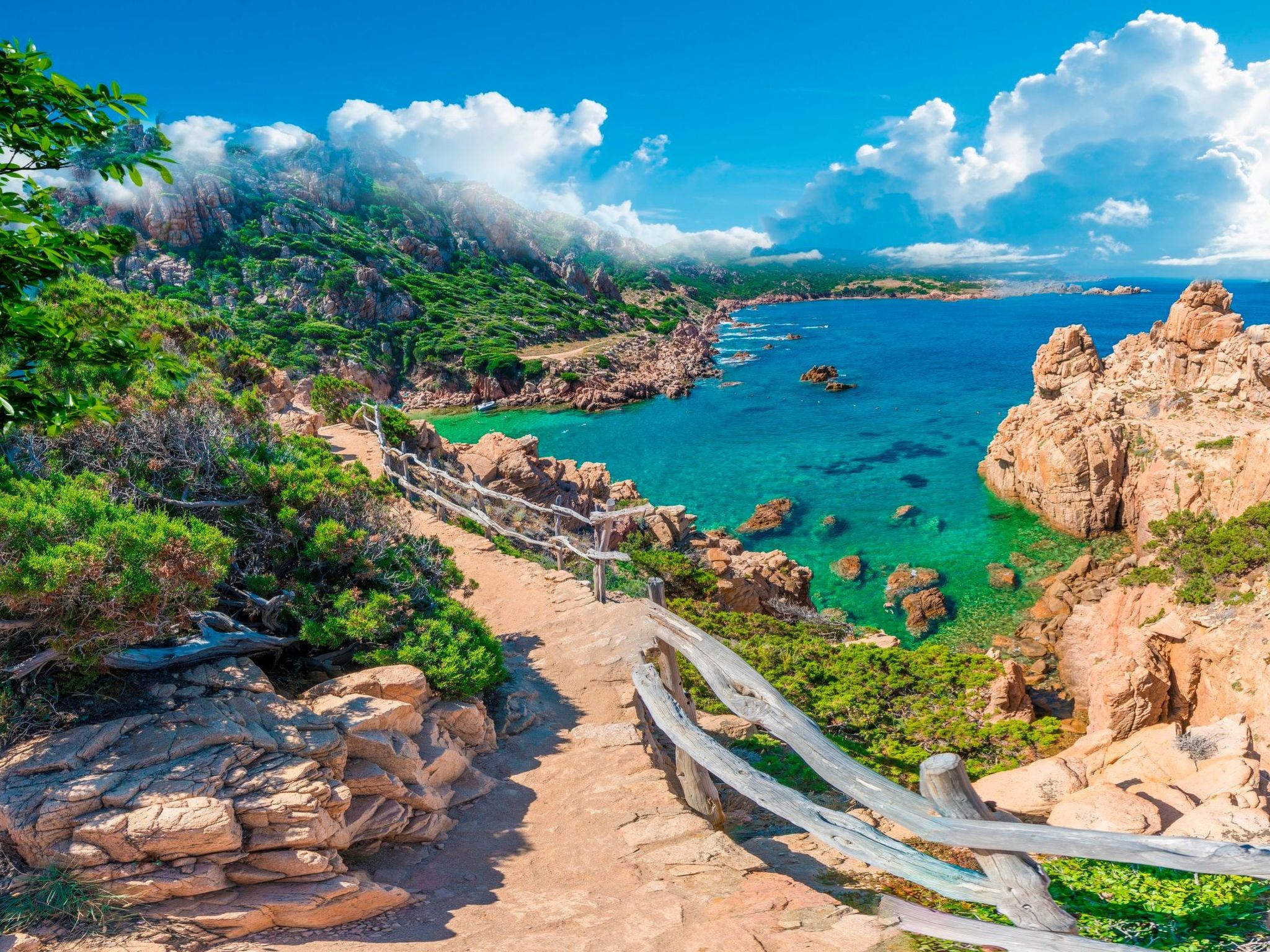 In Costa Paradiso mit Grill, Terrasse und Garten-Buiten