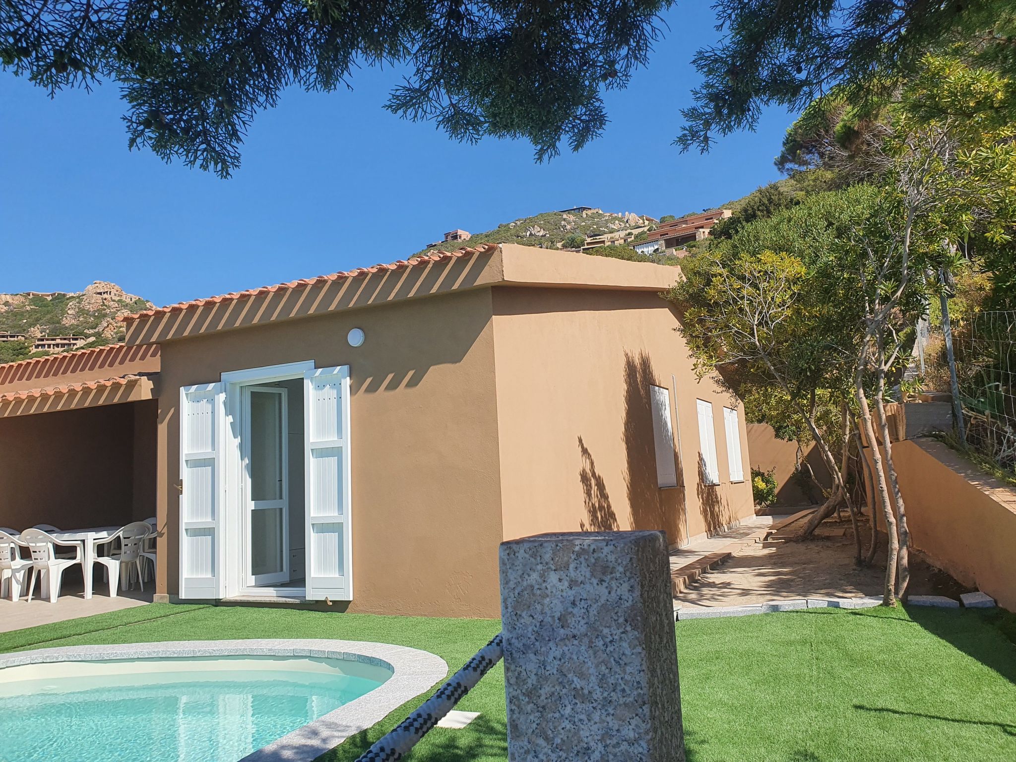 Pireo by DomusAway - Image-tags.info