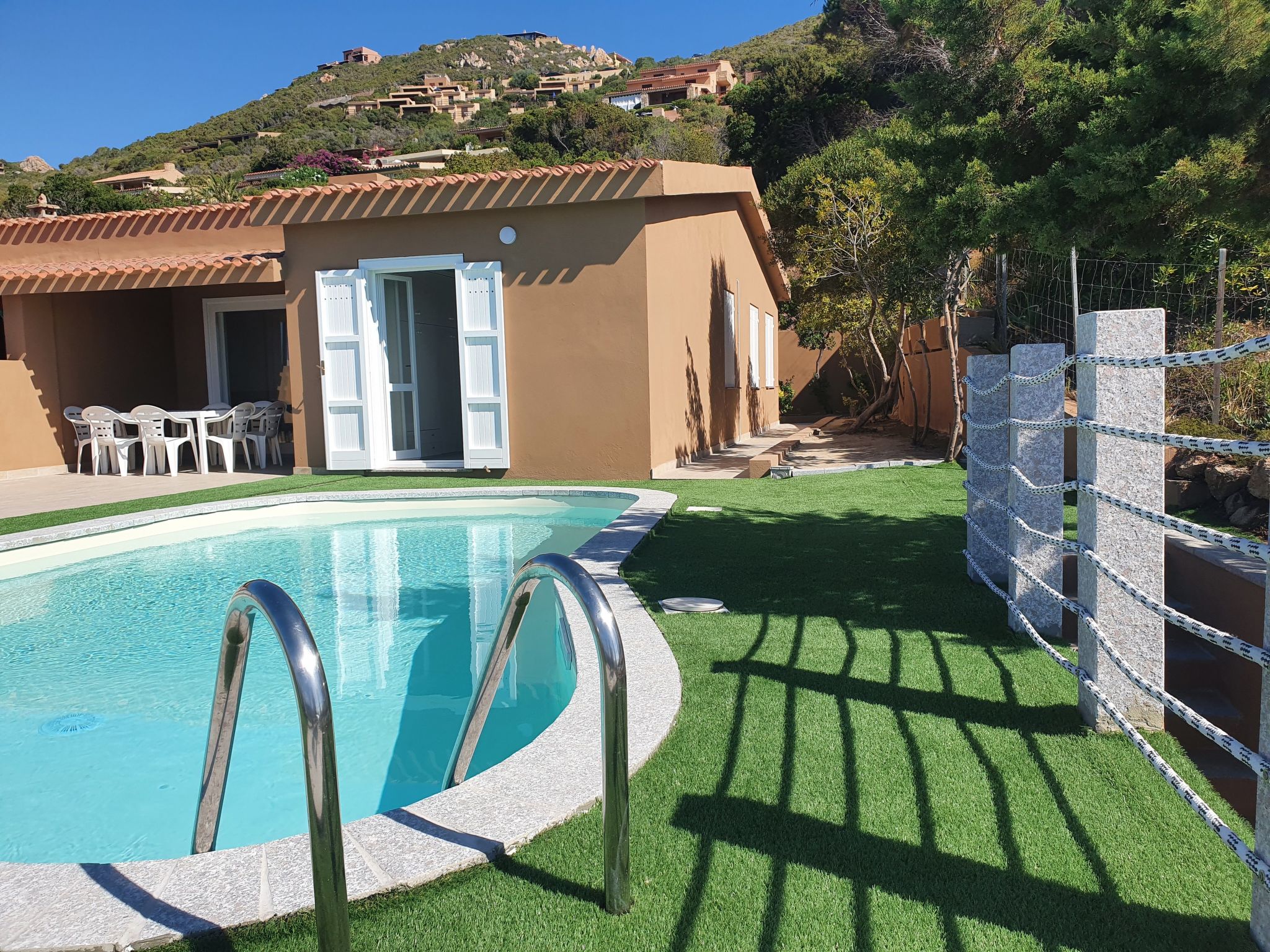 Pireo by DomusAway - Image-tags.info