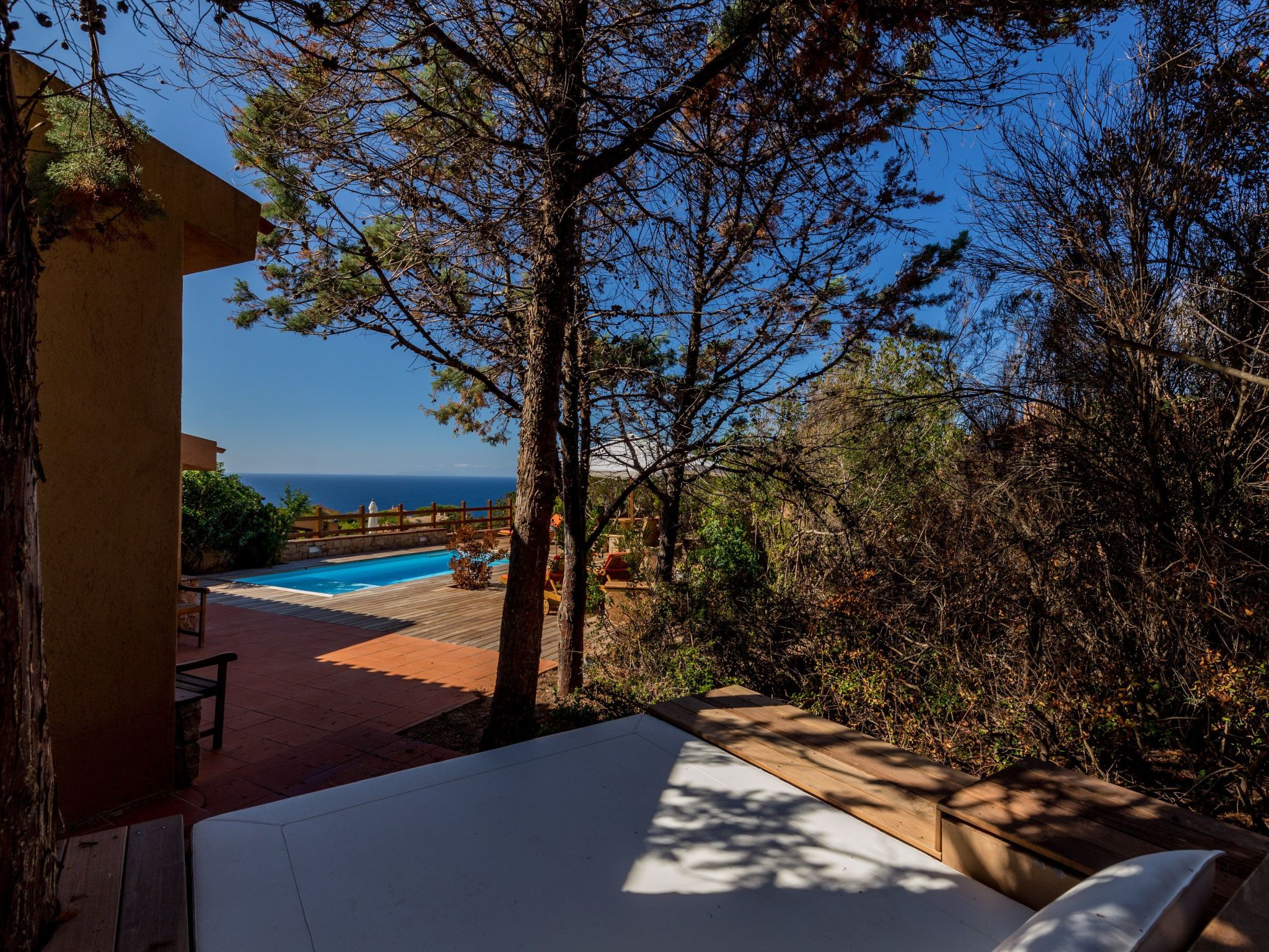 'Villa Beatrice' mit eigenem Pool - Buiten