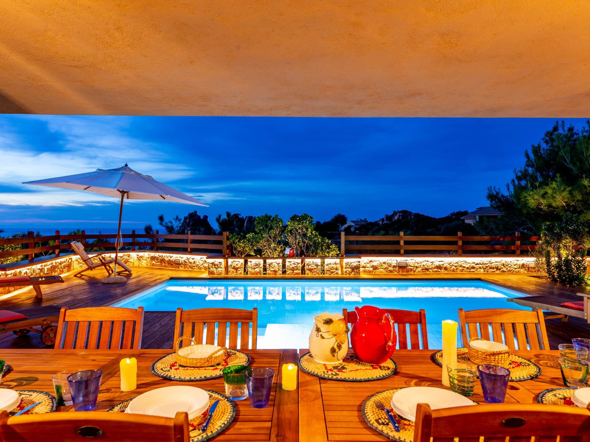 Für 2 Personen und 4 Kinder in Costa Paradiso, Sardinien (Gallura)-Image-tags.info