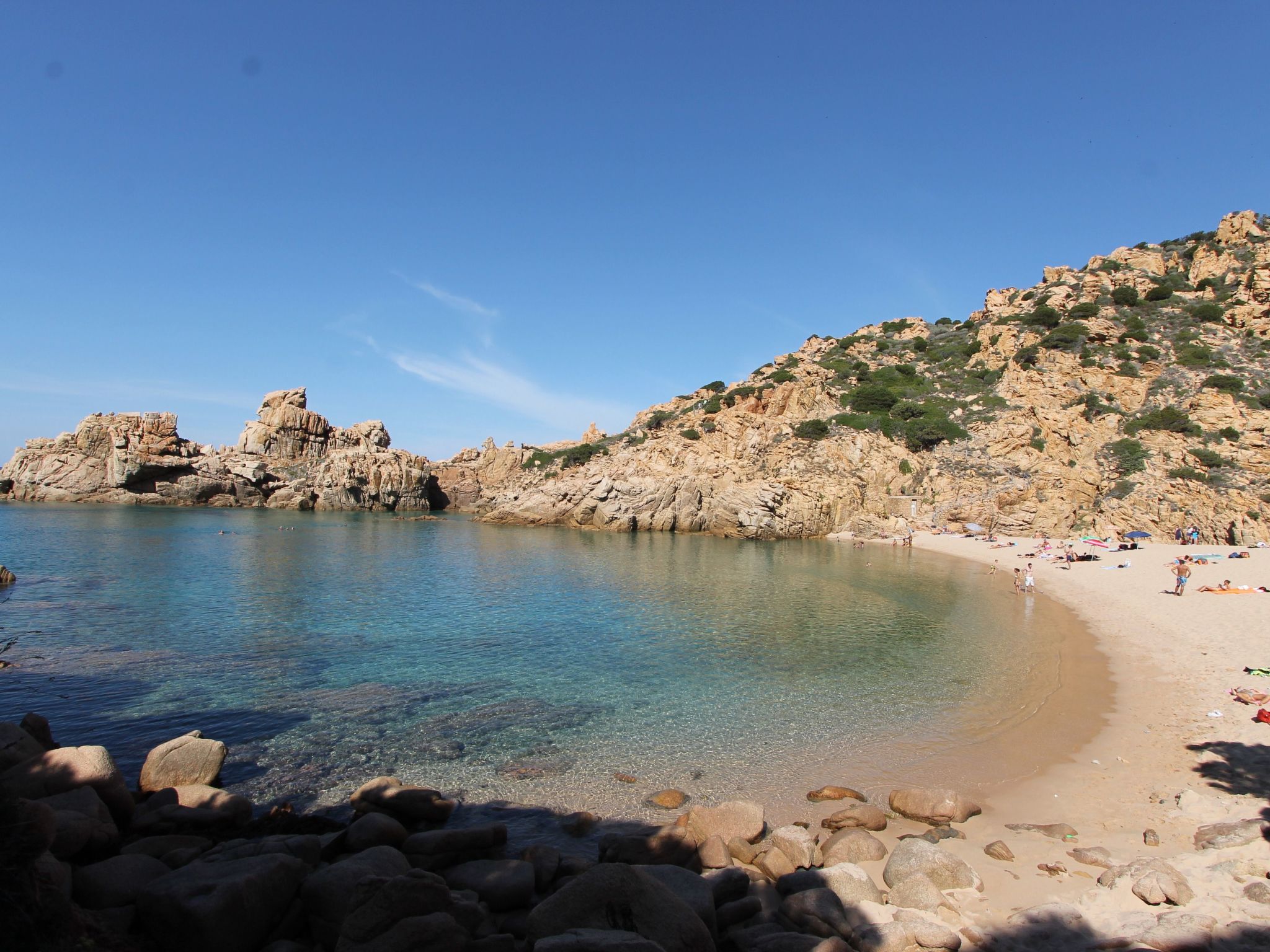 Für 2 Personen und 4 Kinder in Costa Paradiso, Sardinien (Gallura)-Image-tags.info