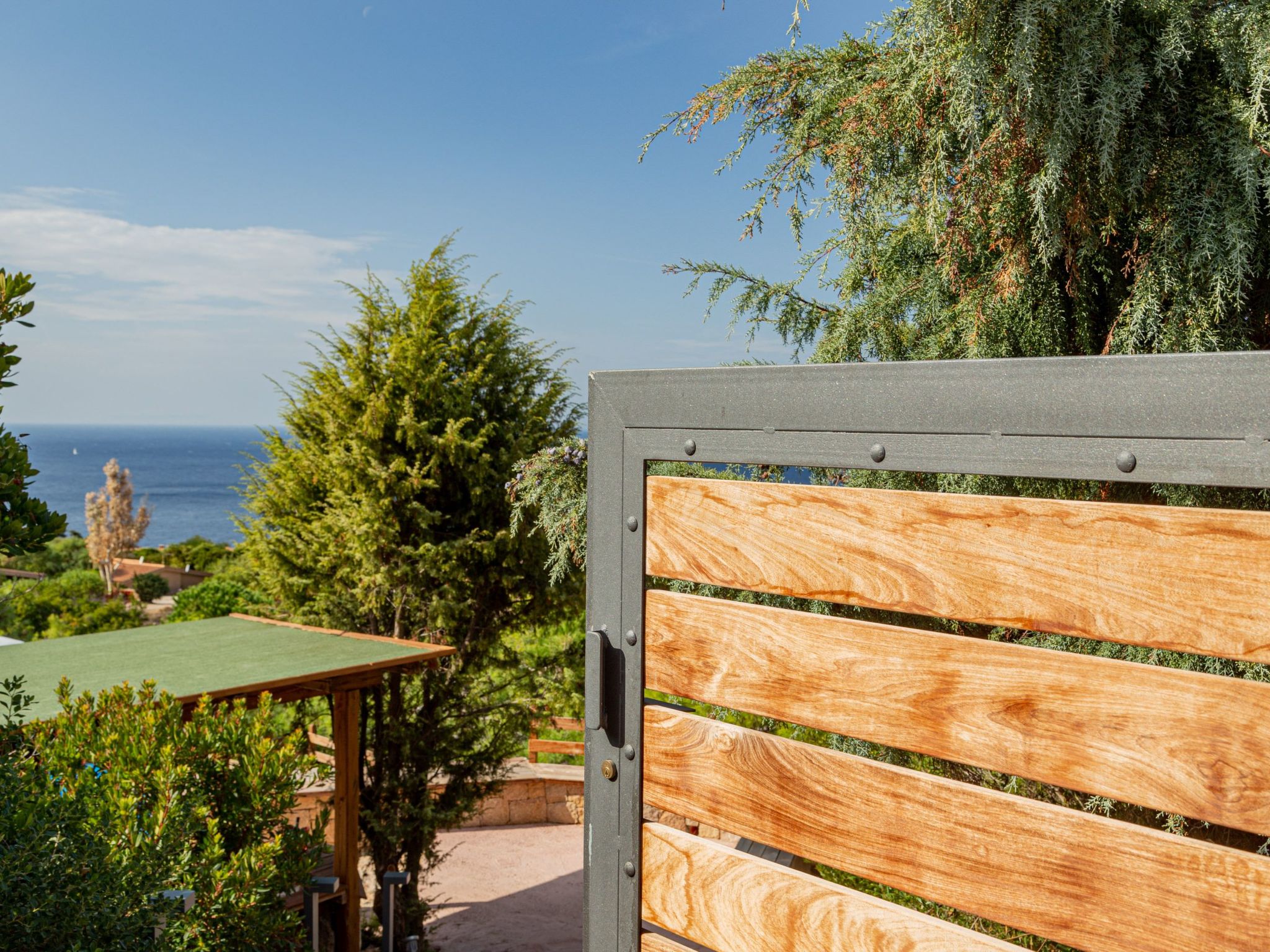 Für 2 Personen und 4 Kinder in Costa Paradiso, Sardinien (Gallura)-Image-tags.info