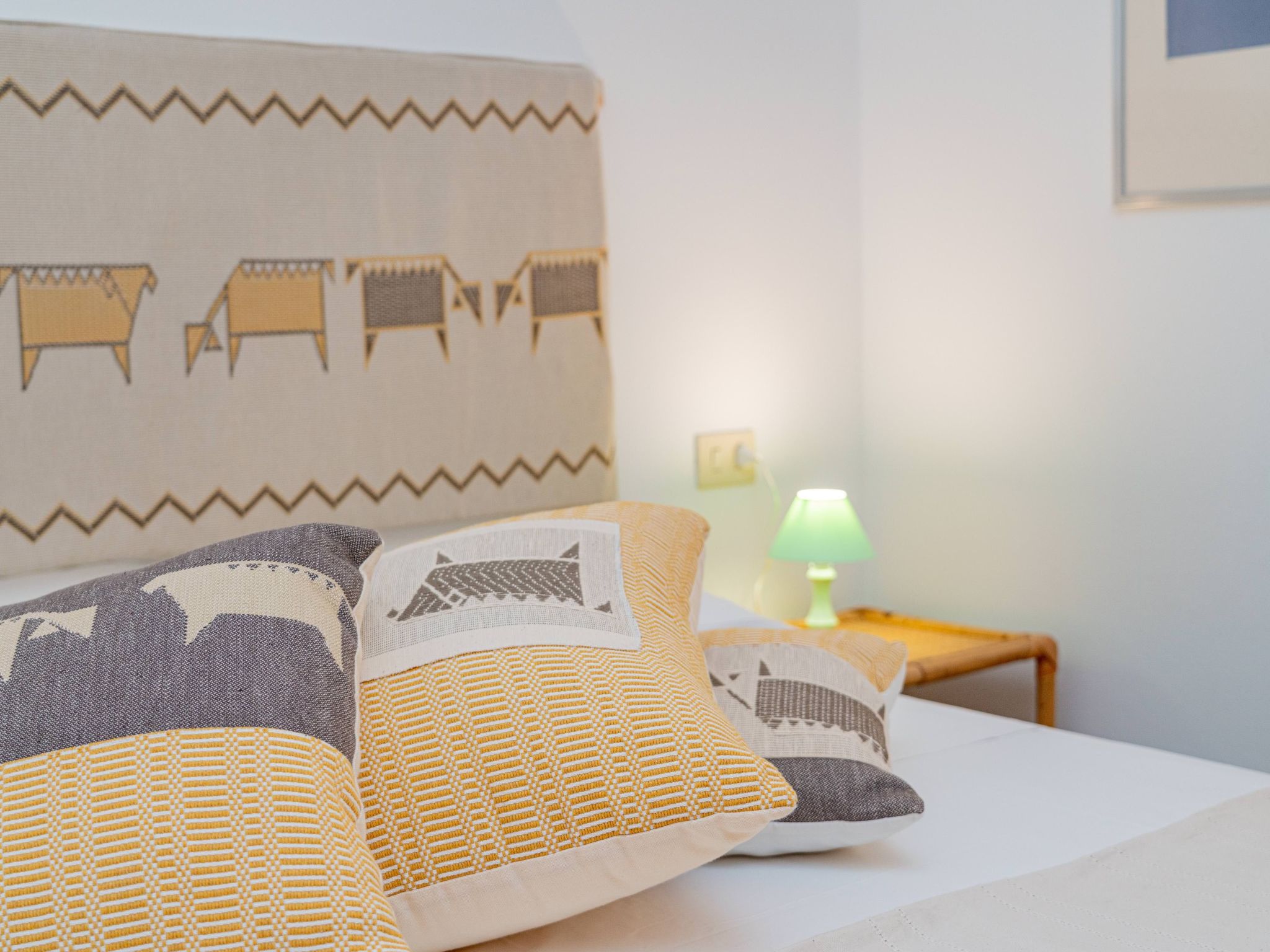 Für 2 Personen und 4 Kinder in Costa Paradiso, Sardinien (Gallura)-Image-tags.info