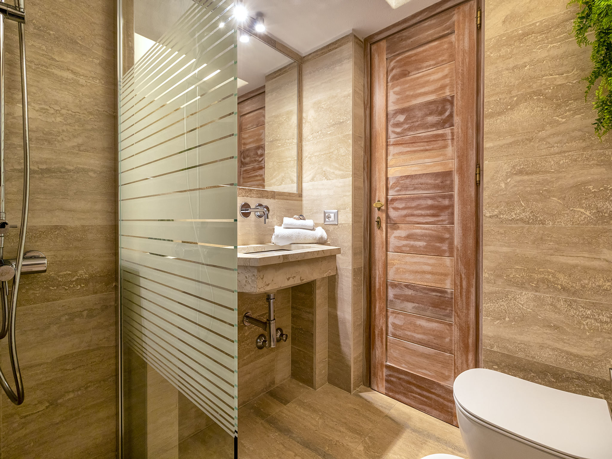 Villa Mirai – Salle de bains, photo 25 sur 44