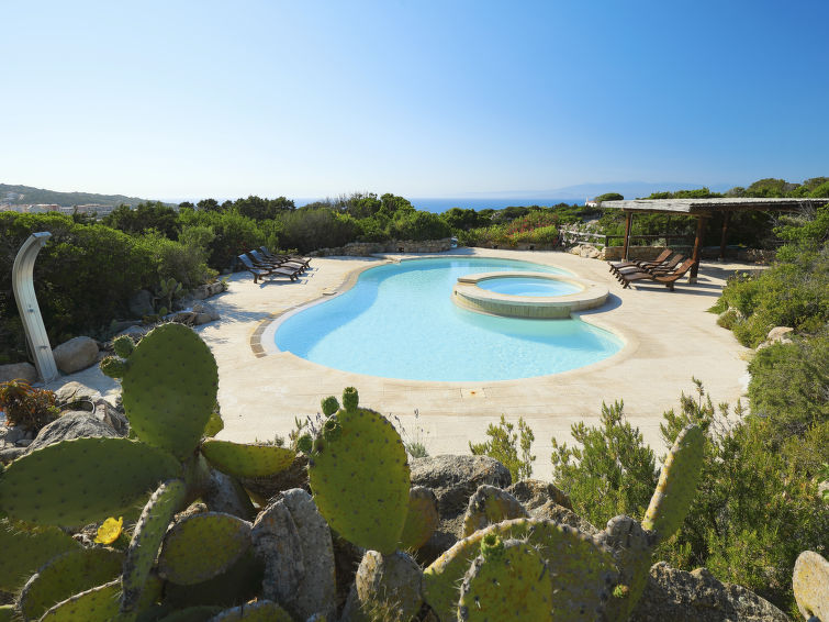 Search and Stay destination Terravecchia-portoquadro, Sardegna - Italy from AU$ 680. Bianca