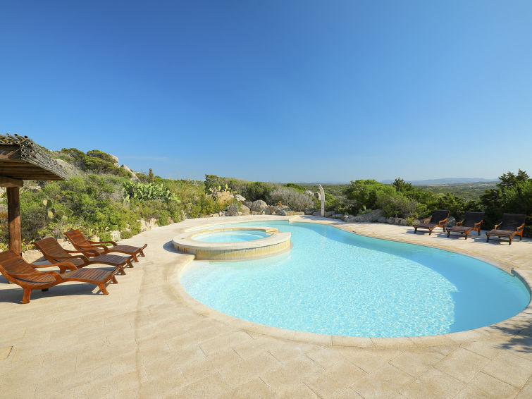Search and Stay destination Terravecchia-portoquadro, Sardegna - Italy from AU$ 680. Bianca