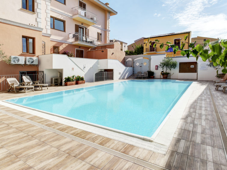 Op 800 m van zee: Centraal appartement in Santa Teresa di Gallura in Santa Teresa di Gallura