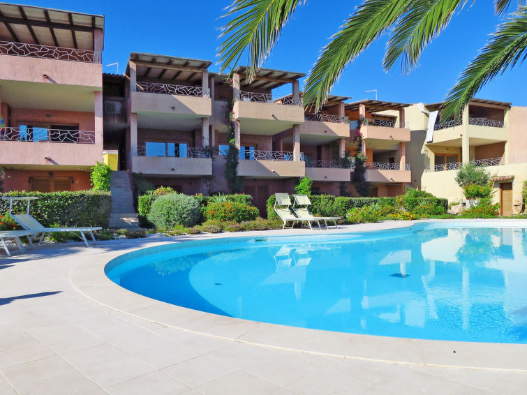 Appartement met zeezicht in het centrum van Porto Pozzo in Porto Pozzo