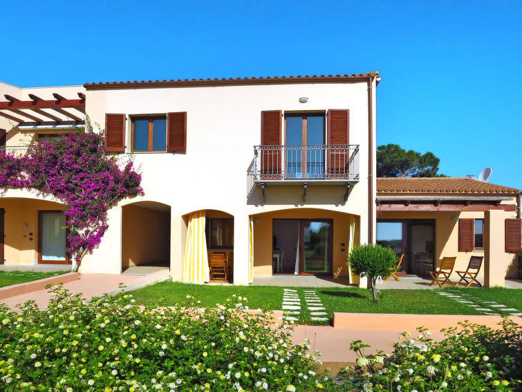 Search and Stay destination Porto Pozzo, Sardegna - Italy from AU$ 392. I Mirti di Porto Pozzo (PPZ122)