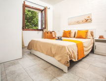 Circe: Modern appartement direct aan het strand van Porto Pozzo - thumbnail 5