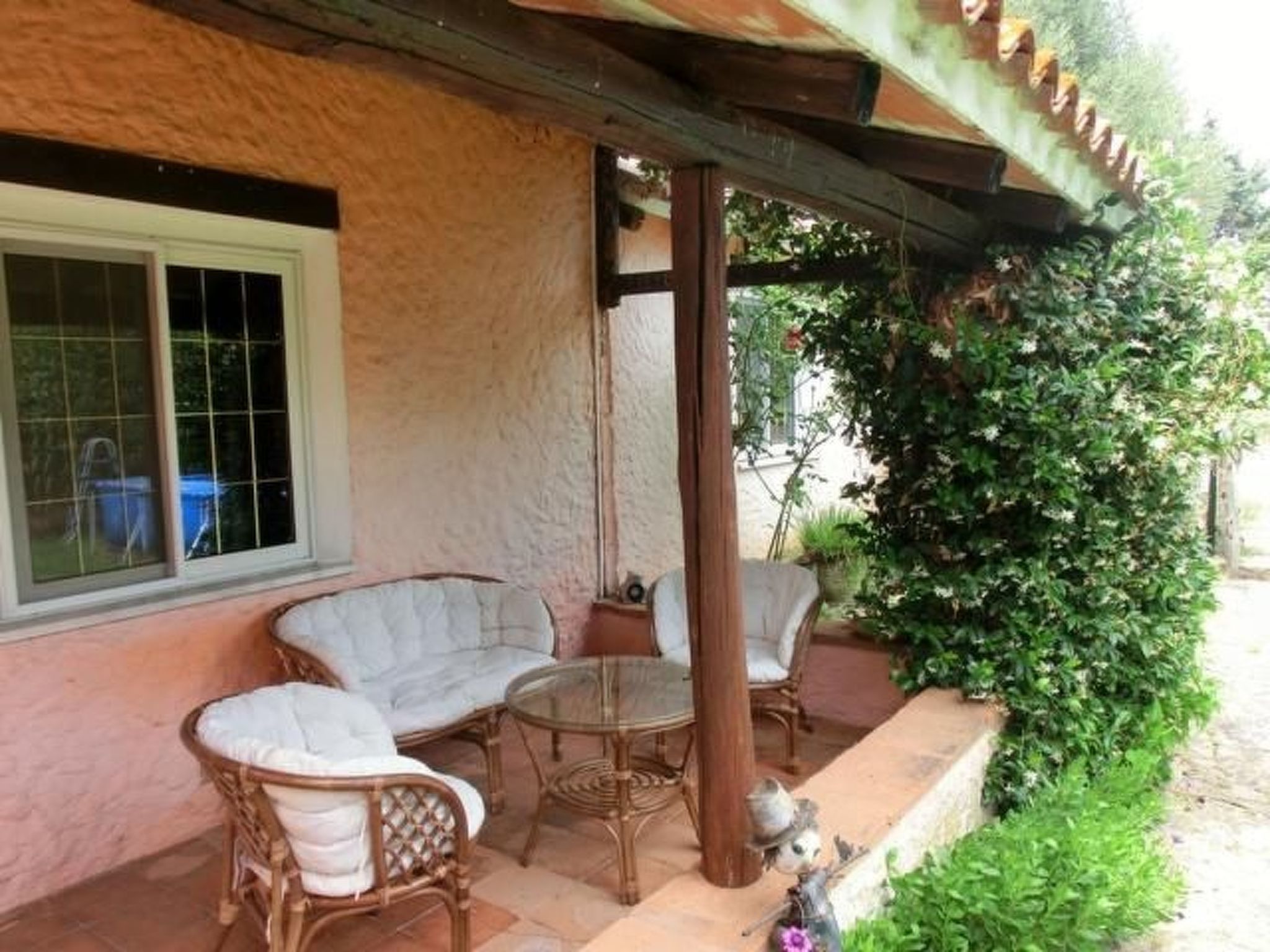 Anwesen "Oase der Ruhe in der Natur" mit Terrasse-Drinnen