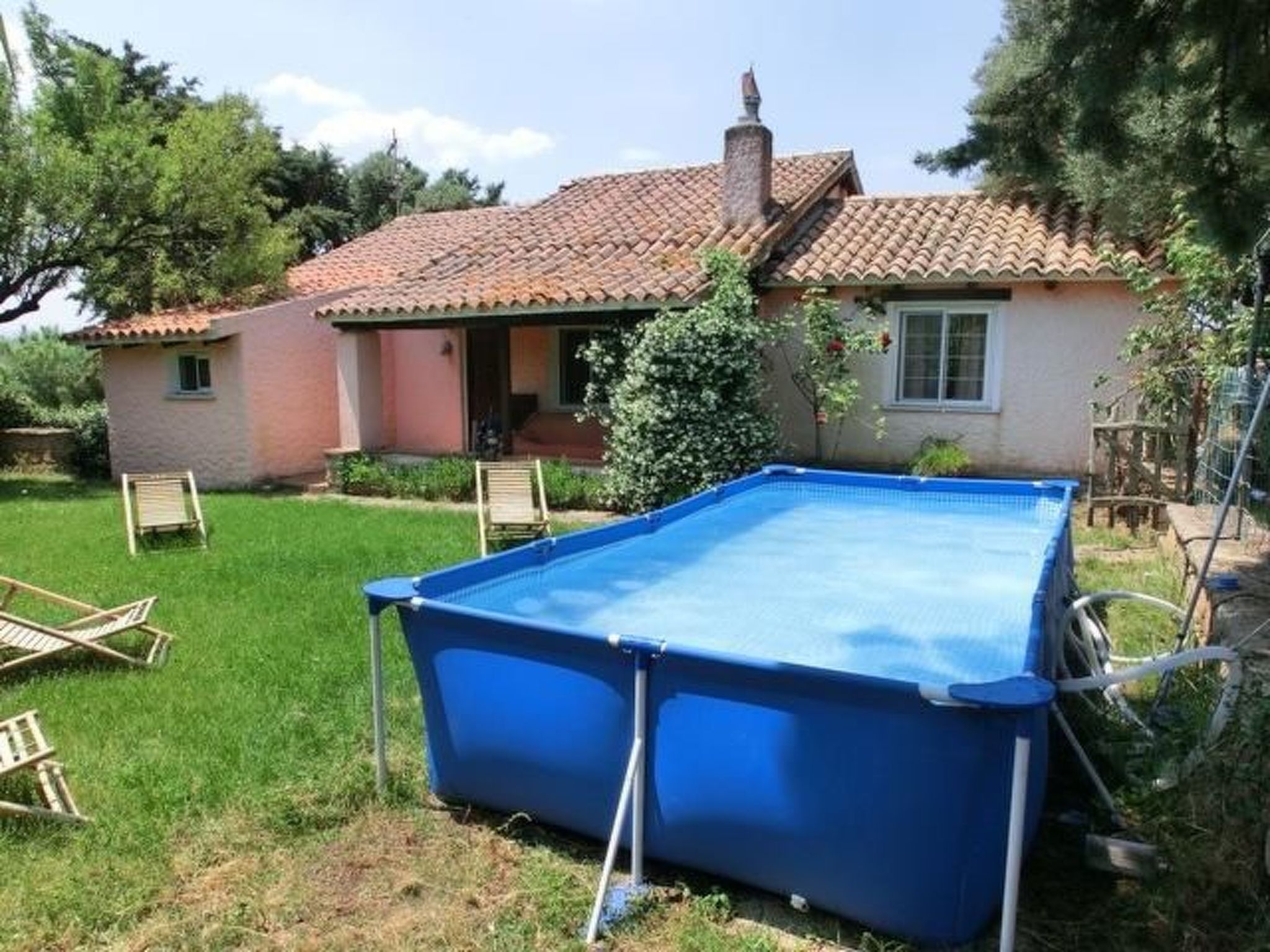 Anwesen "Oase der Ruhe in der Natur" mit Terrasse-Drinnen