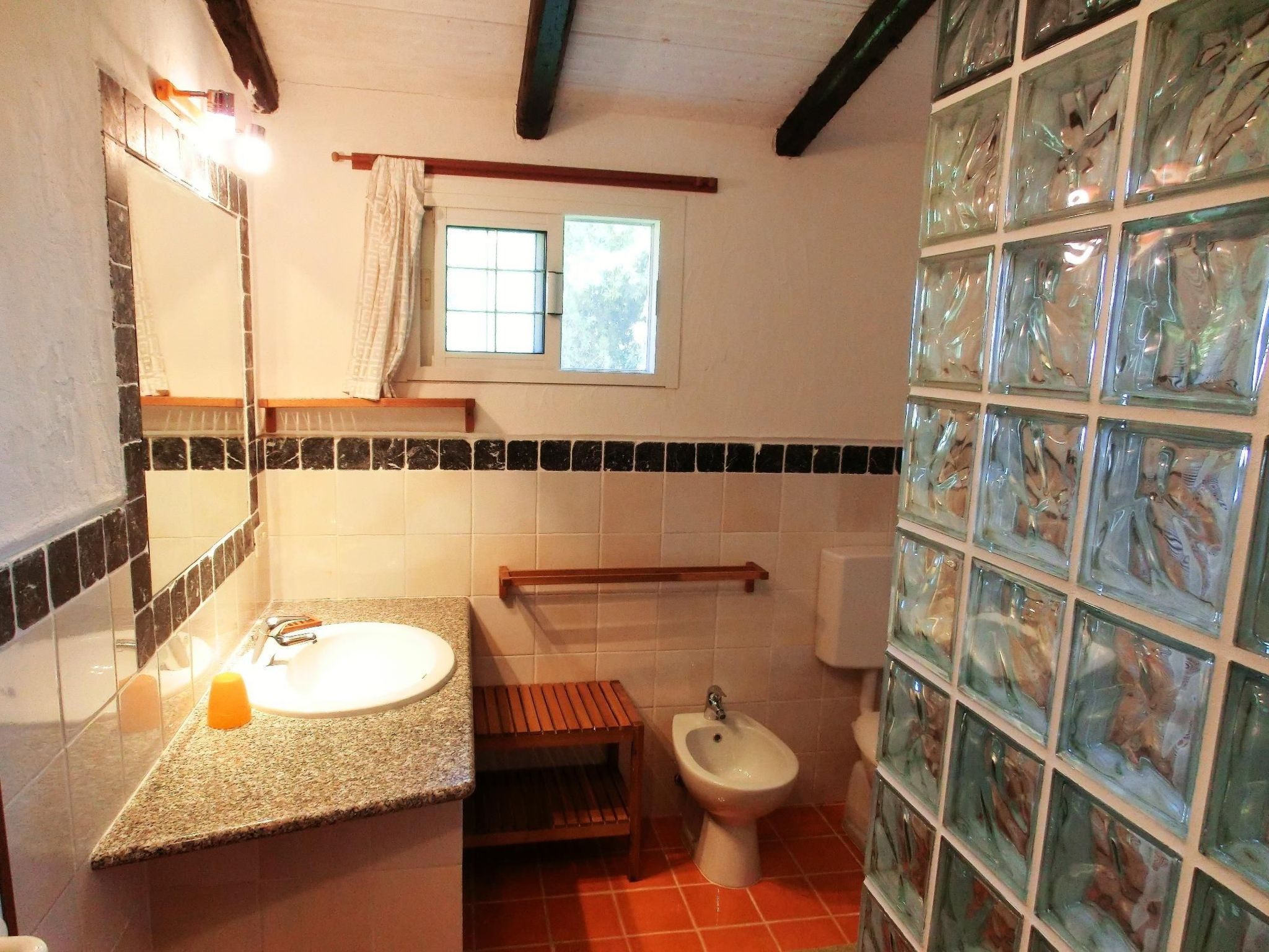 Anwesen "Oase der Ruhe in der Natur" mit Terrasse-Drinnen