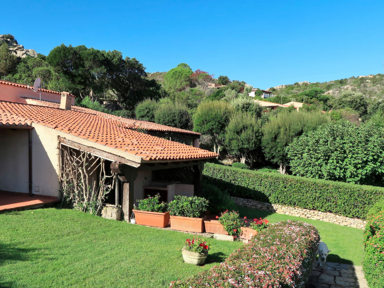 Search and Stay destination Punta Sardegna, Sardegna - Italy from AU$ 176. Nicoletta