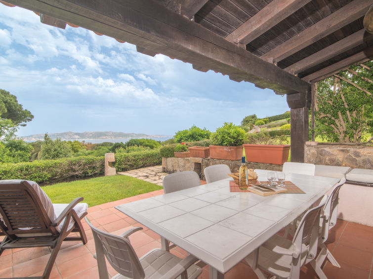 Search and Stay destination Punta Sardegna, Sardegna - Italy from AU$ 176. Nicoletta