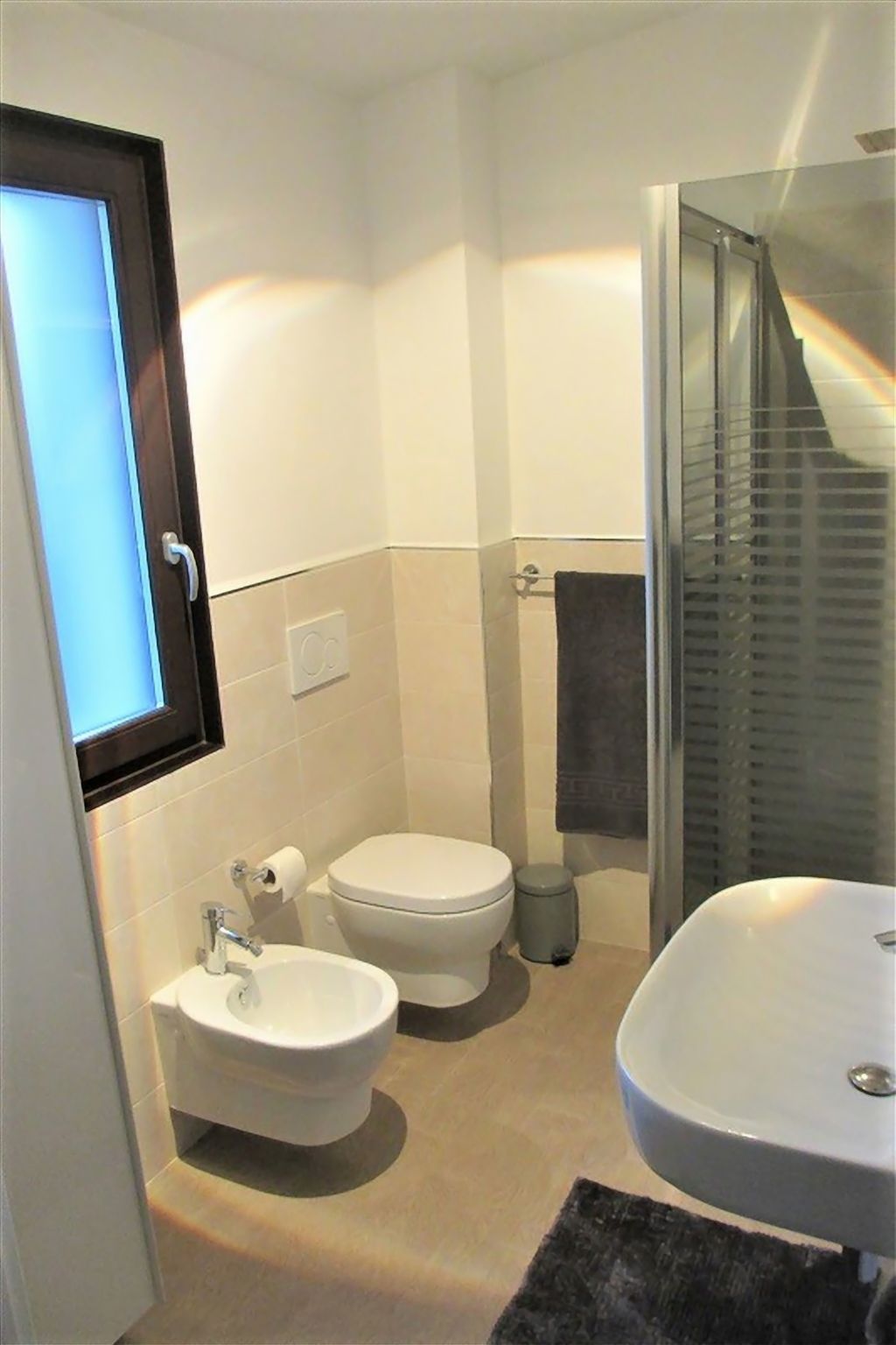 Wunderschönes Familienapartment mit Meerblick-Binnen