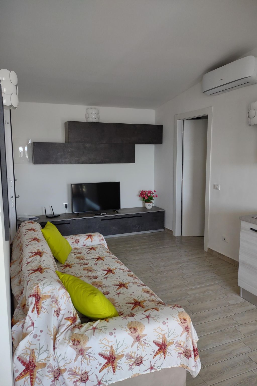 Schönes Penthouse für bis zu 4 Personen-Drinnen