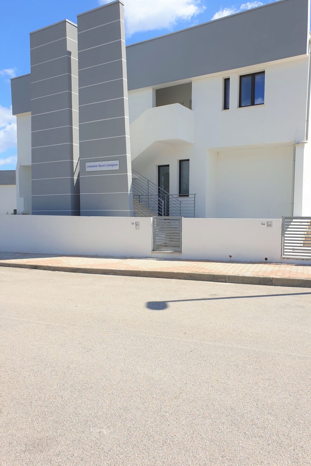 Atemberaubendes Familien-Penthouse mit Meerblick-Image-tags.info