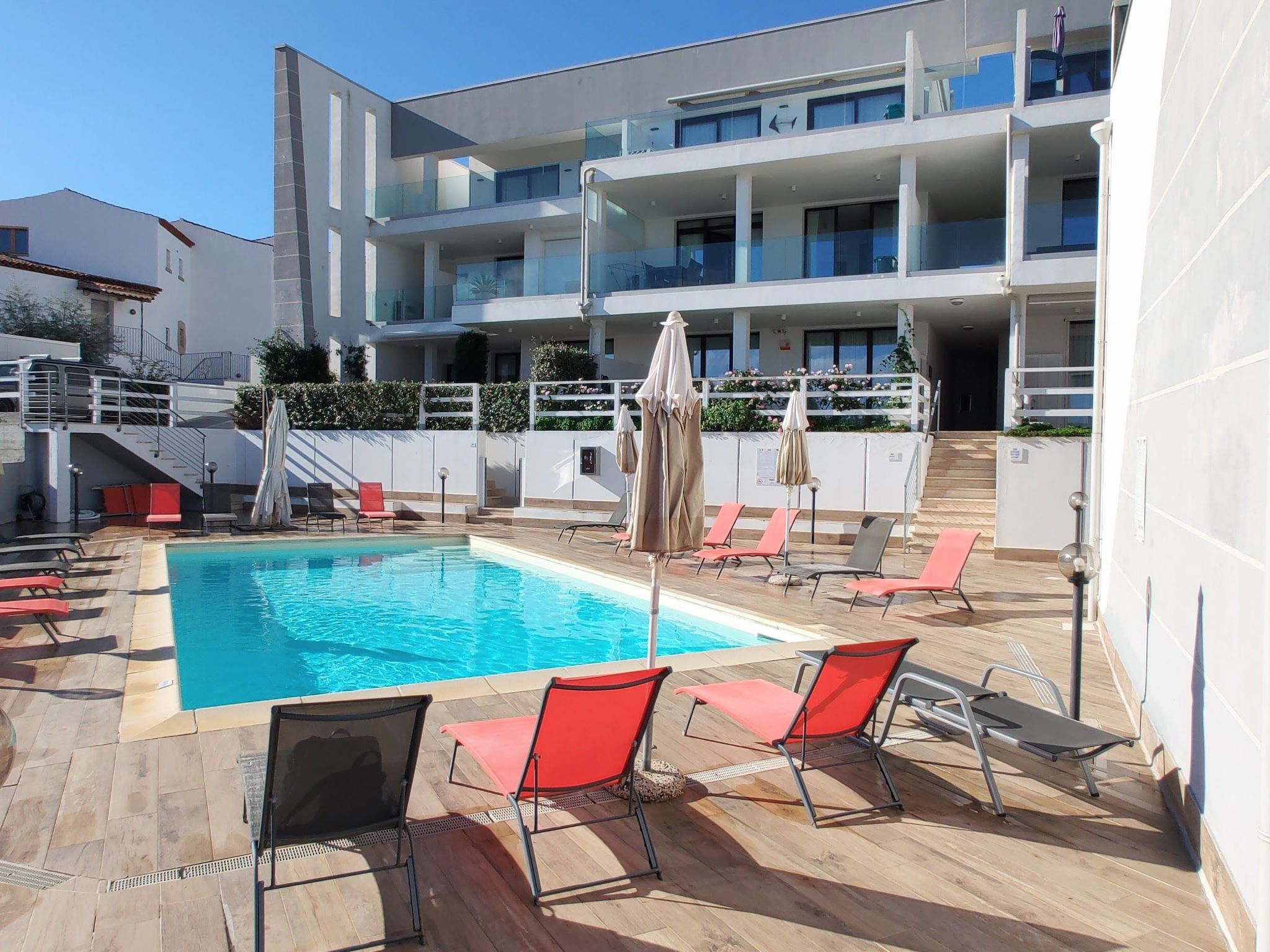Atemberaubendes Familien-Penthouse mit Meerblick-Draußen