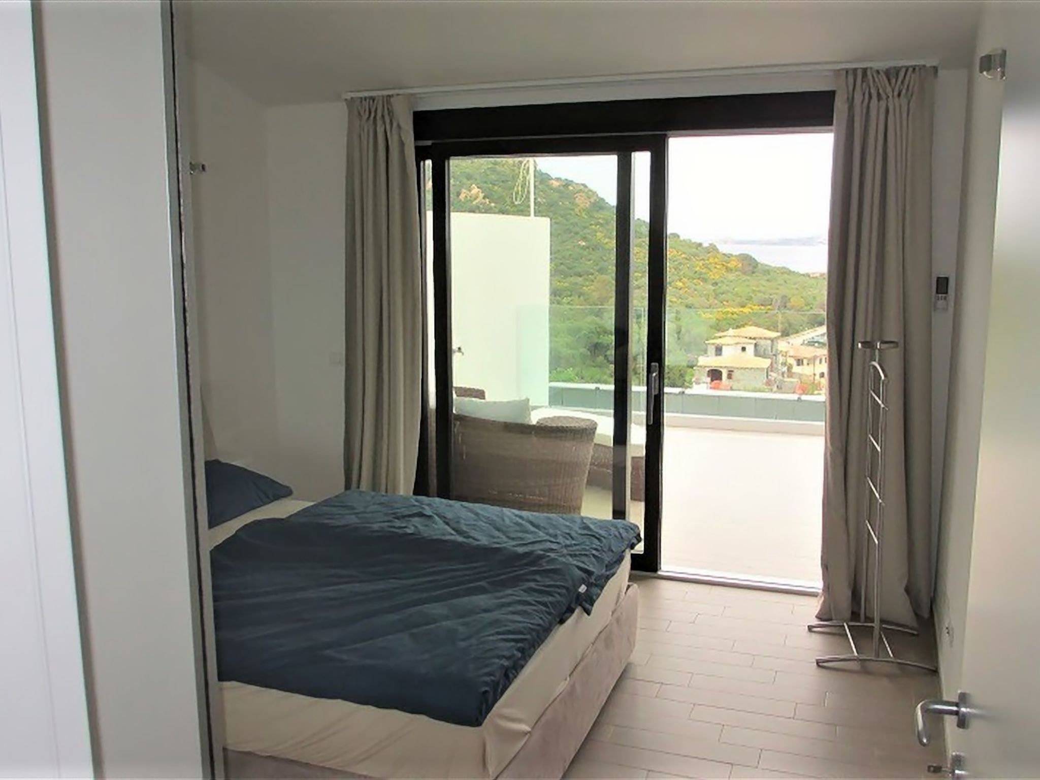 Wohnung mit Terrasse-Binnen