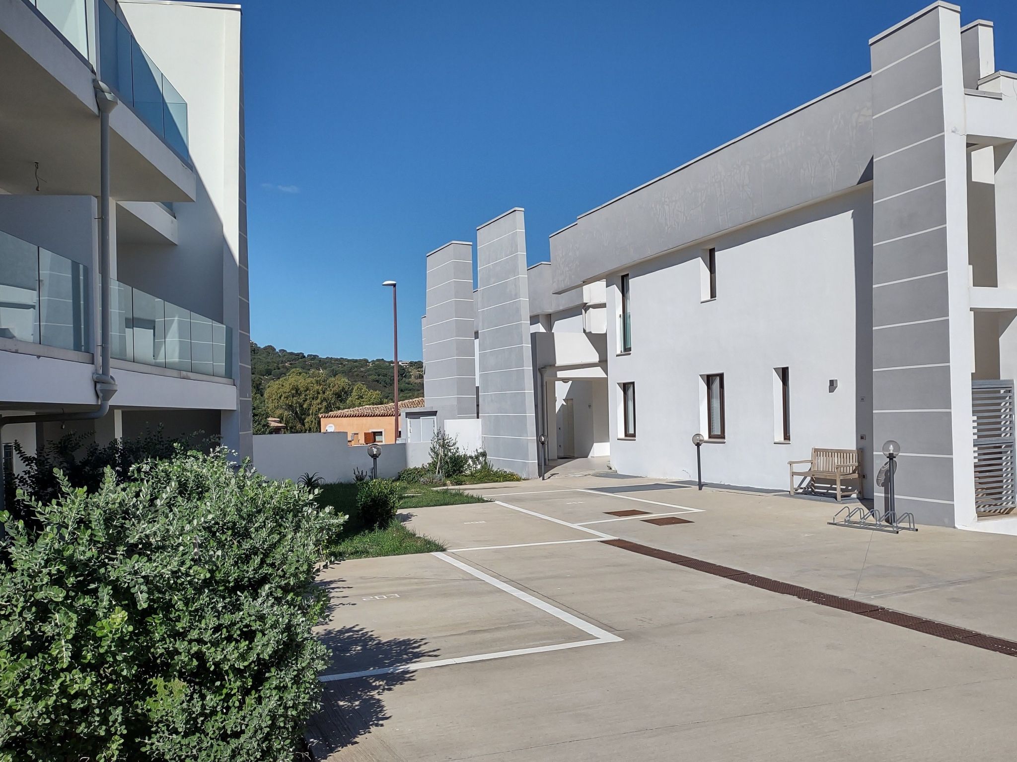 Wohnung mit Terrasse-Binnen