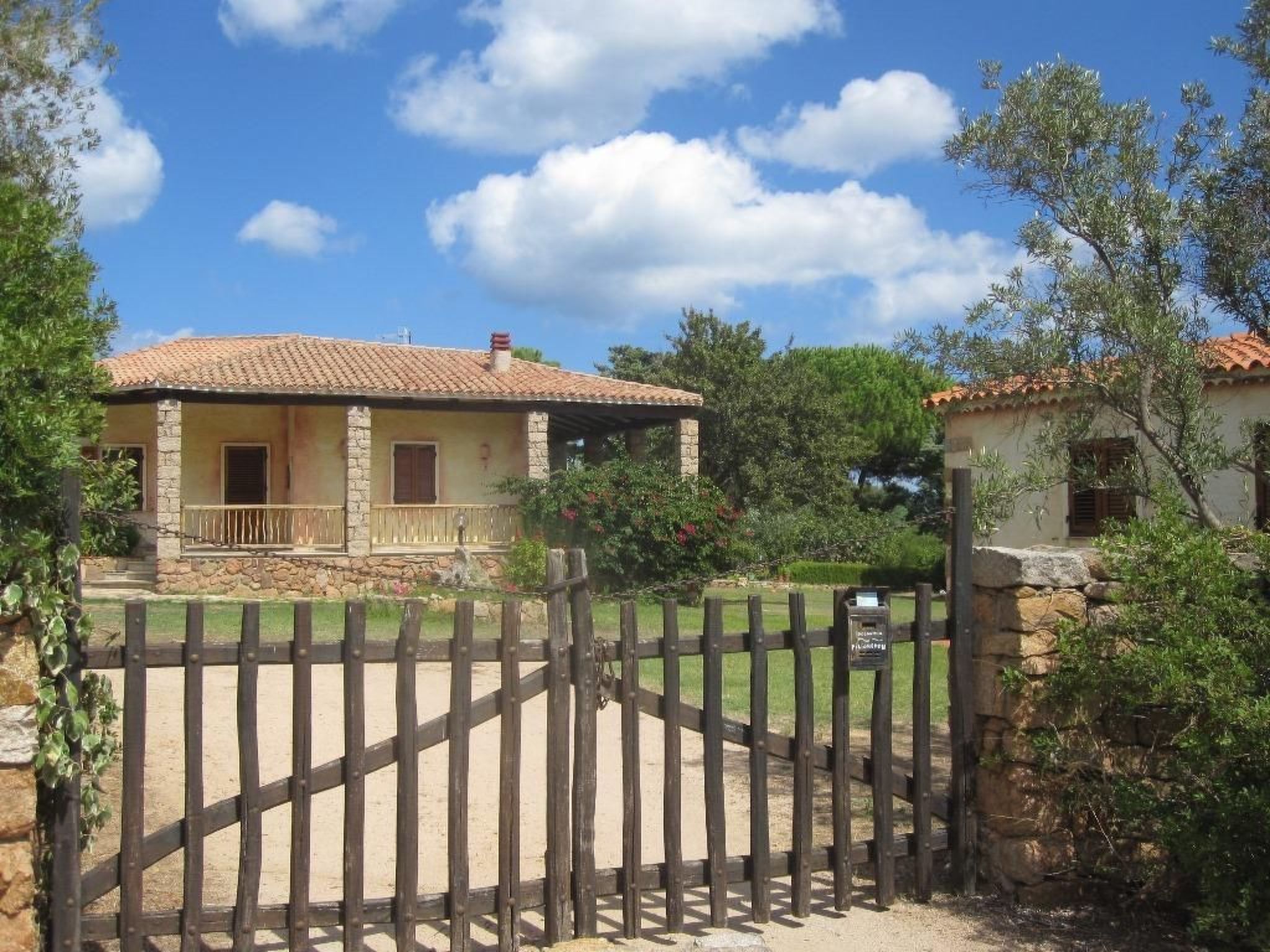 Charmante Wohnung Lungomare Cannigione-Binnen