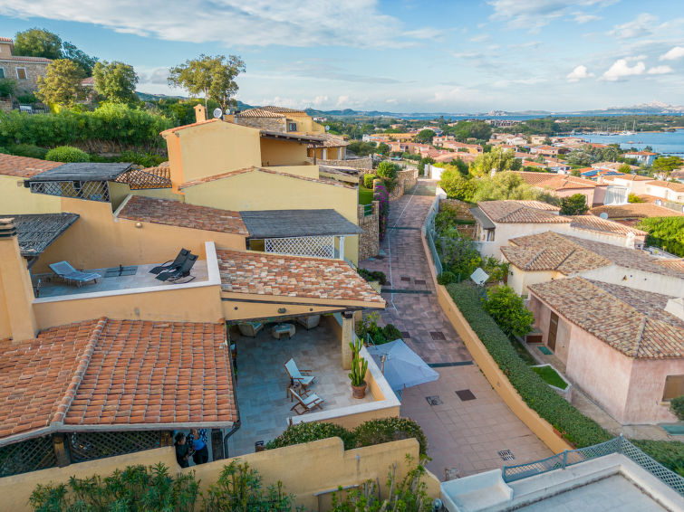 Robby Accommodation in Porto Cervo