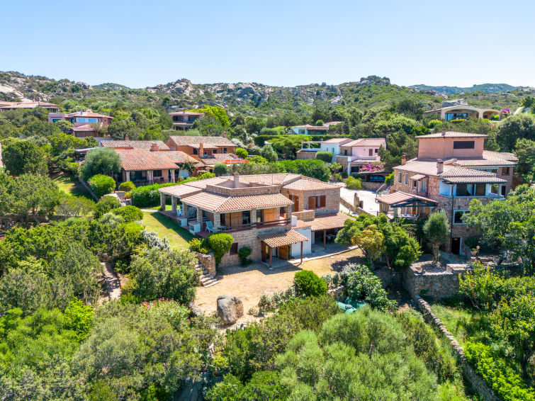 Search and Stay destination Mucchi Bianchi, Sardegna - Italy from AU$ 318. Mizanu