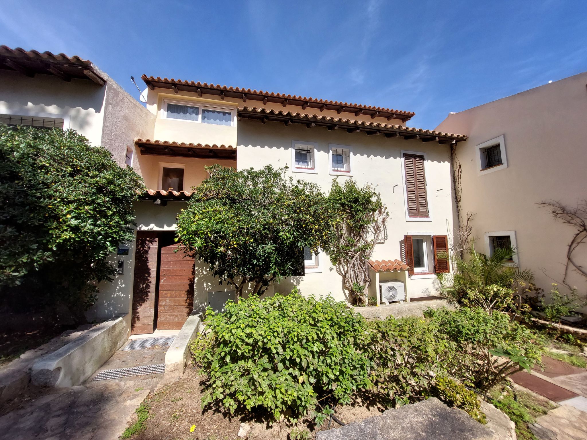 San Pantaleo-Buiten