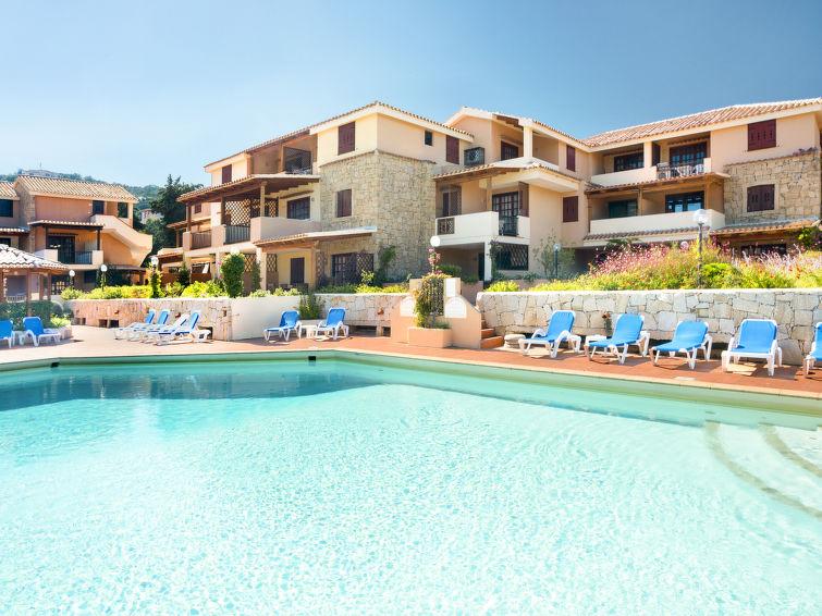 Search and Stay destination Porto Cervo, Sardegna - Italy from AU$ 236. Bougainvillae Mono