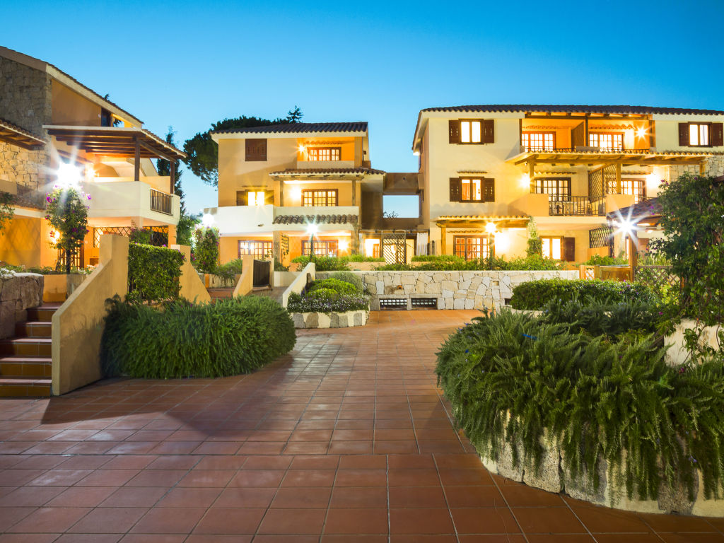 Appartement Bougainvillae Trilo in Italië