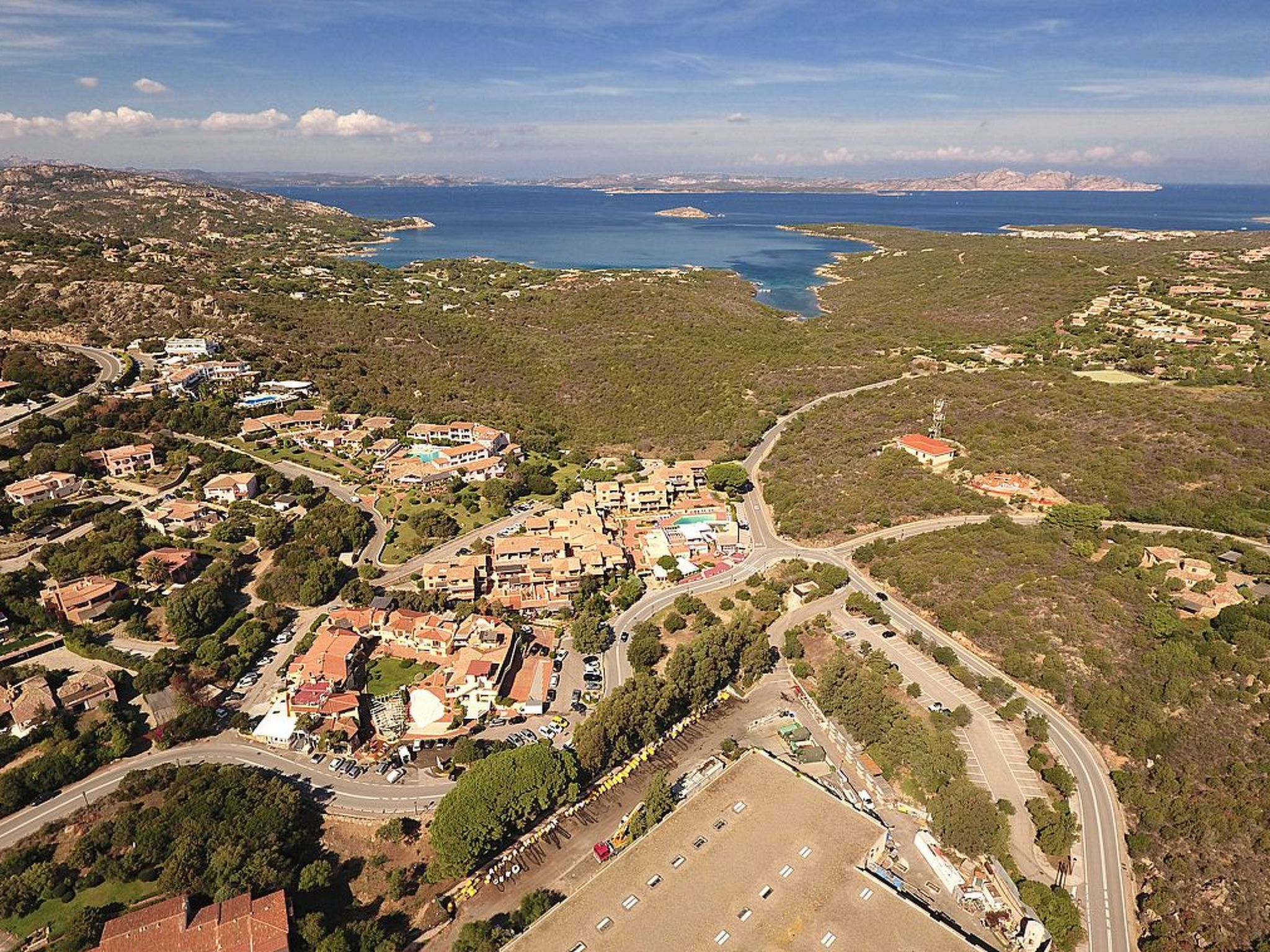 Photo of Apt. Cervo Marina SA, mit Eigentumswohnungen und Schwimmbad