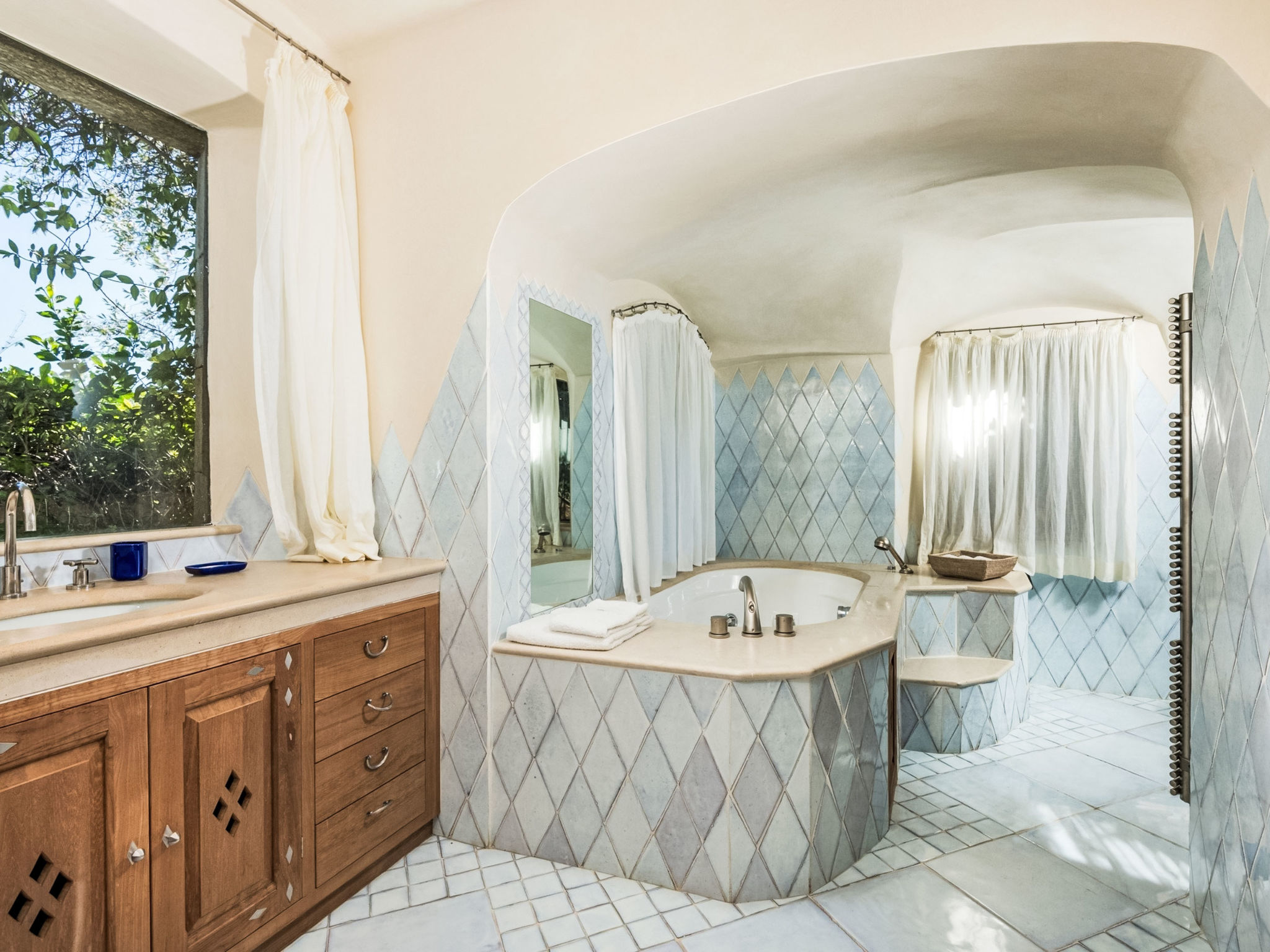 Ancora – Elegant Escape - Binnen