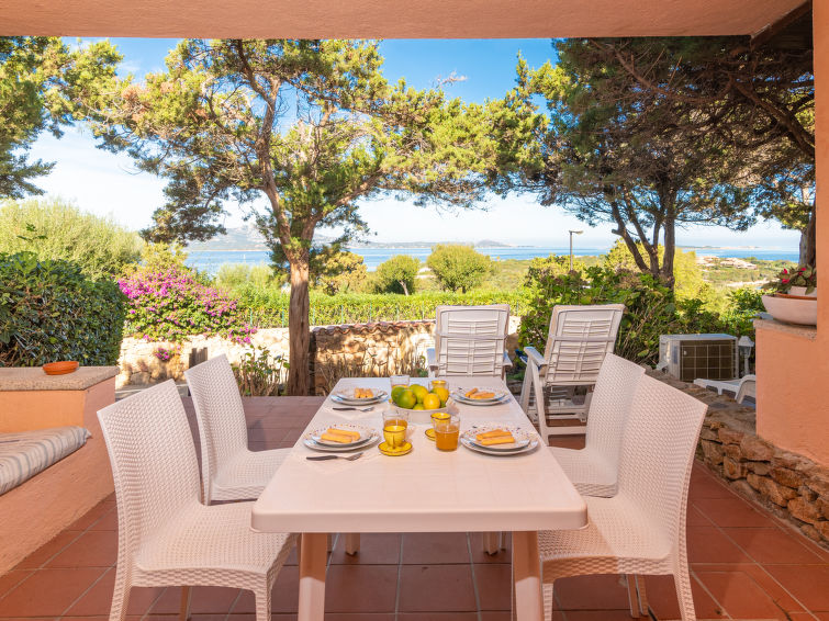 4-persoons appartement met zeezicht in Porto Rotondo in Porto Rotondo