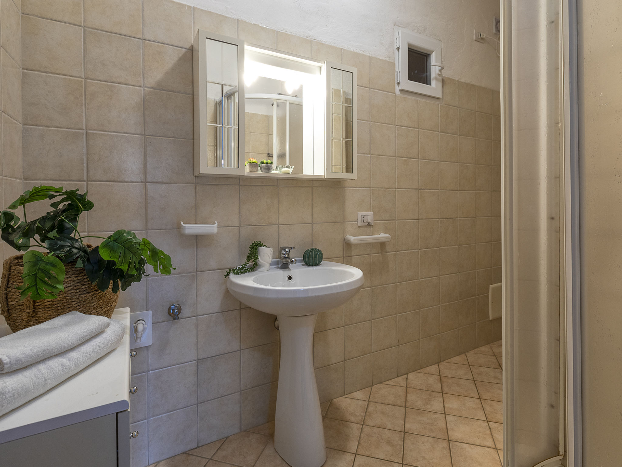 Photo of D3 - 3 - Baia de Bahas