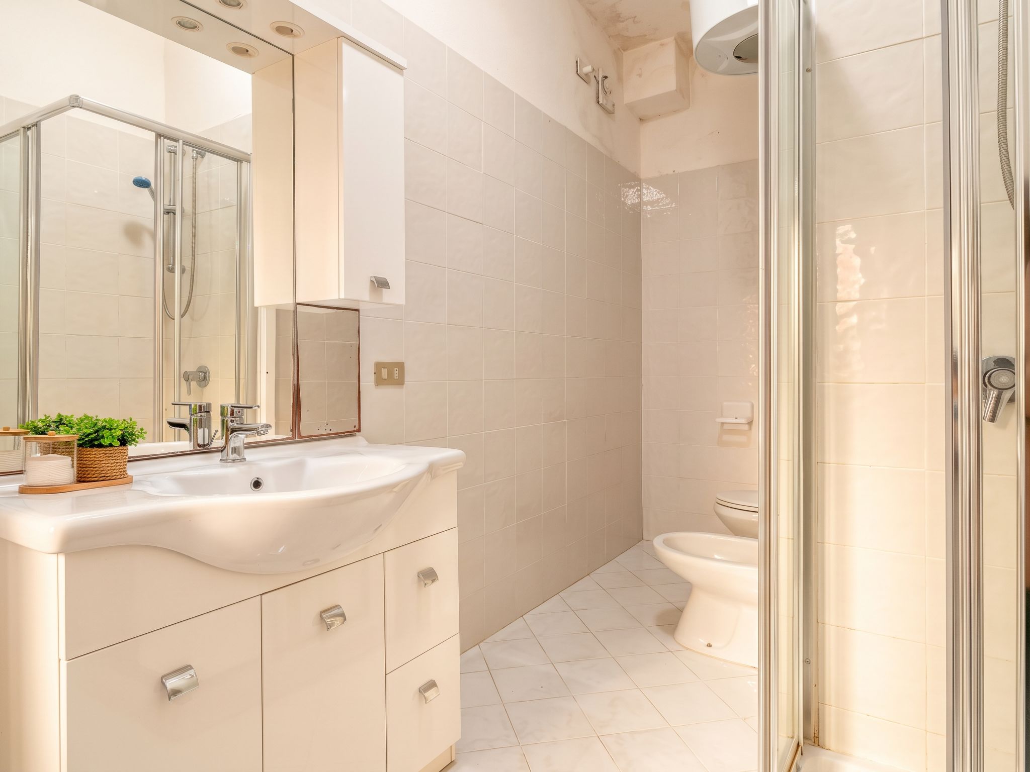 Appartement D3 - 2 - Baia de Bahas – Salle de bains, photo 19 sur 36