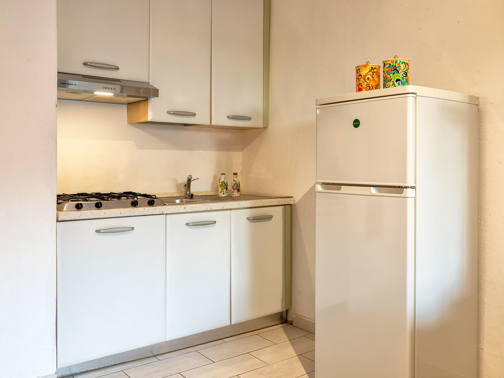 Appartement D3 - 2 - Baia de Bahas – Cuisine et coin repas, photo 17 sur 36