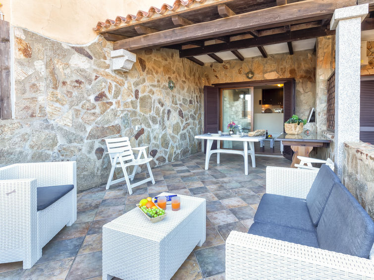 4-persoons appartement nabij het strand in Golfo di Marinella in Golfo di Marinella