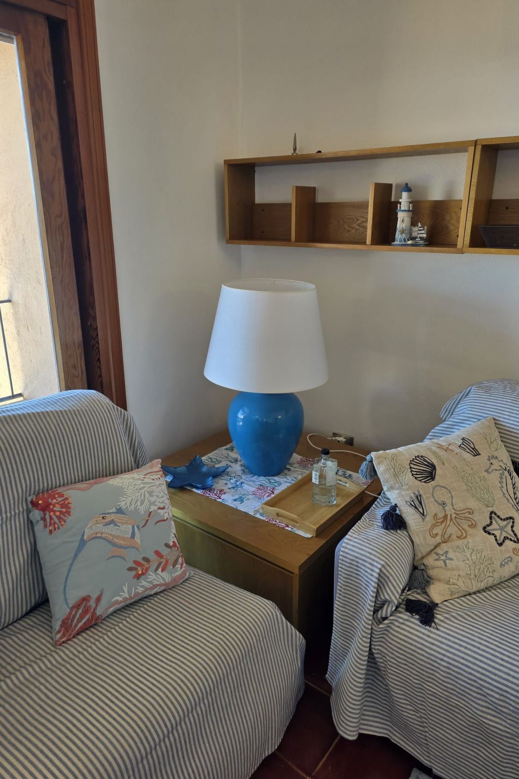 Casetta Ladunia mit Blick aufs Meer-Binnen