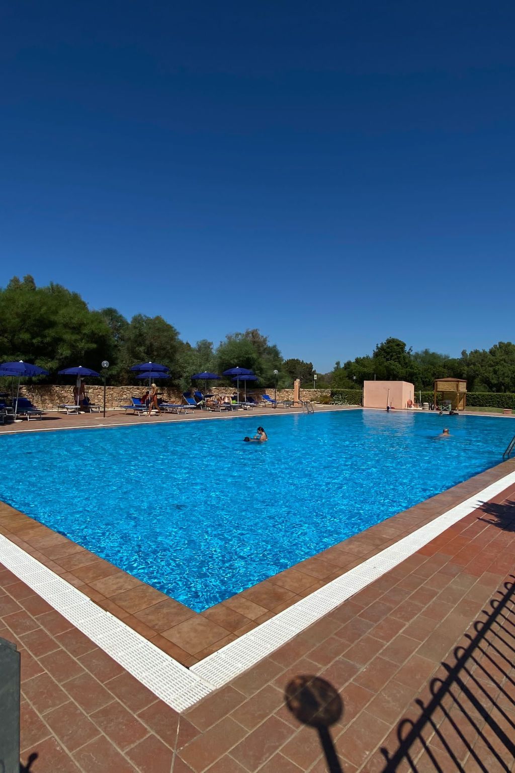 Photo of Große Drei-Zimmer-Wohnung am Golf von Marinella