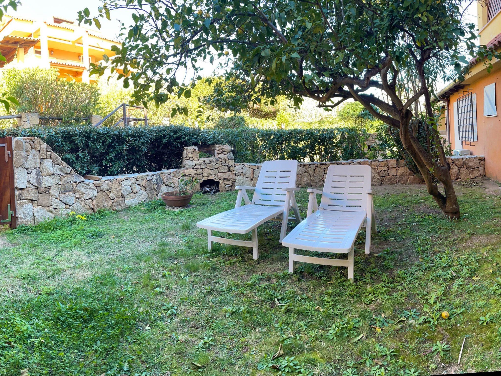 Photo of Große Drei-Zimmer-Wohnung am Golf von Marinella