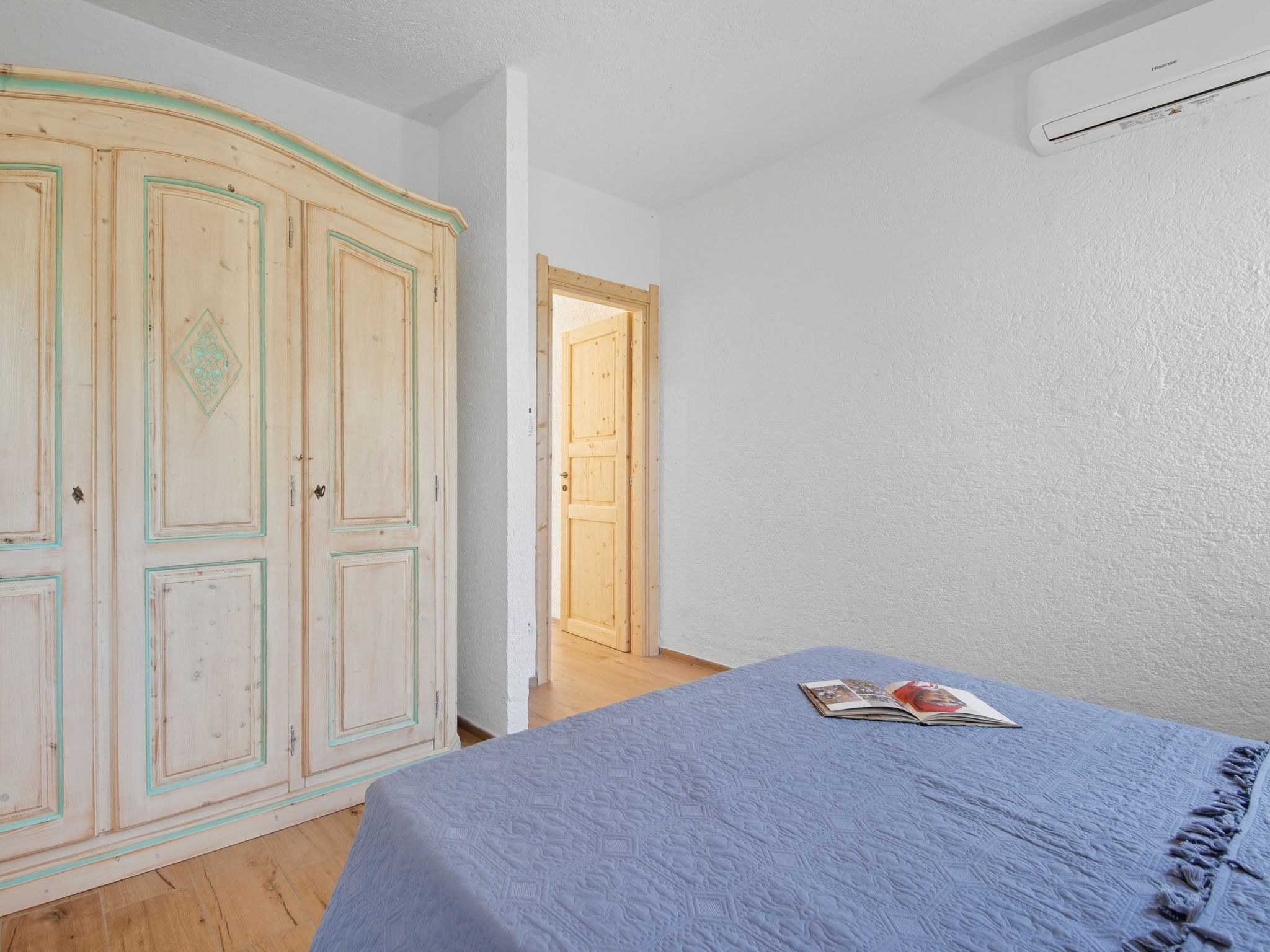 Iris 5, Terza Spiaggia-Dedans