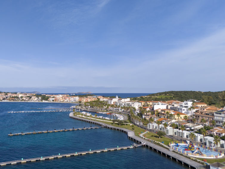 Photo of La Delfina